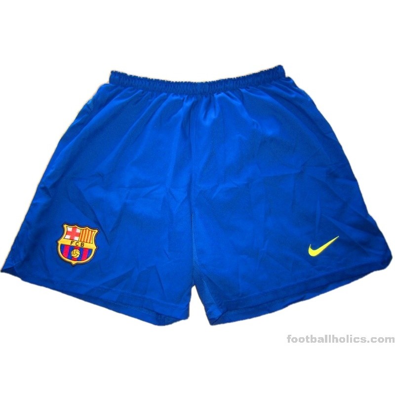 2004/2005 FC Barcelona Home Shorts