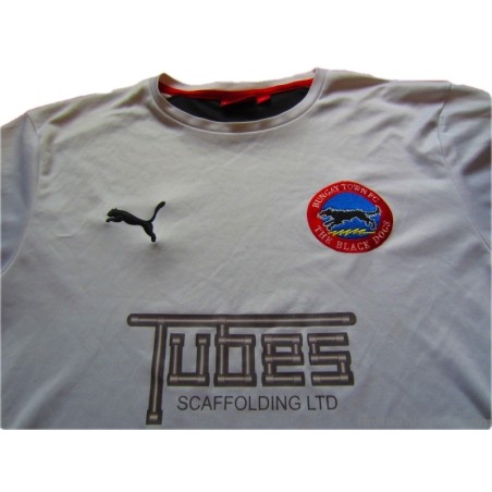 2009/2010 Bungay Town Player Issue Home