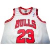 1997-98 Chicago Bulls Jordan 23 Home Jersey