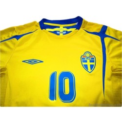 2004-06 Sweden Ibrahimovic 10 Home Shirt