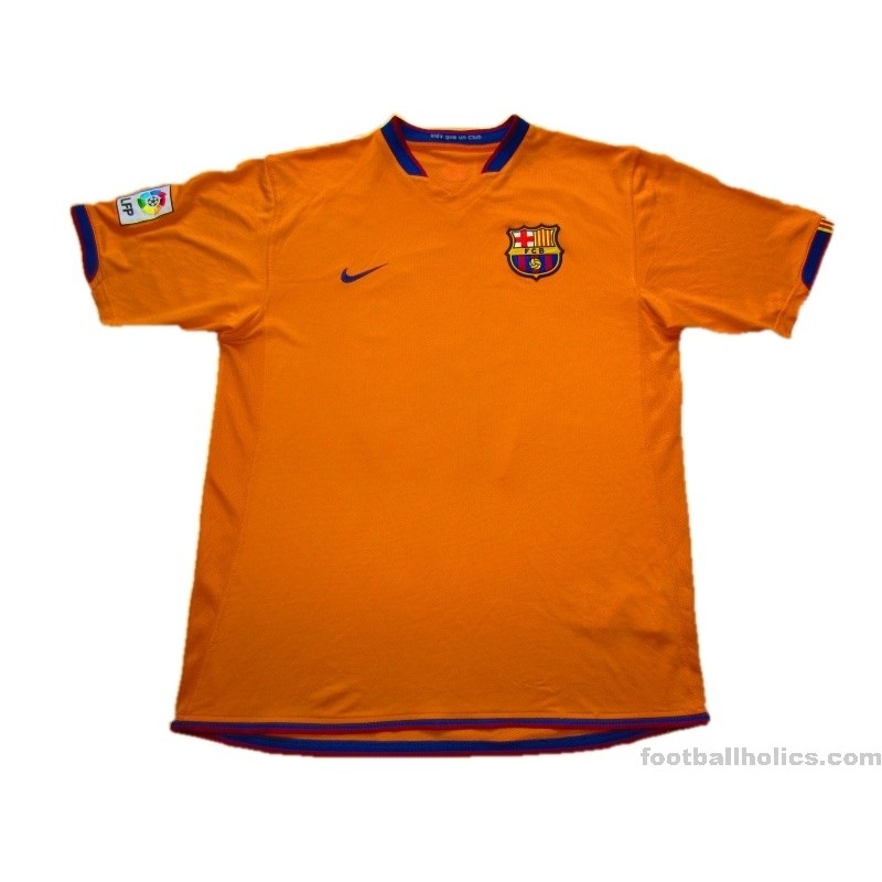 2006-07 Barcelona Home Shirt Ronaldinho #10 M