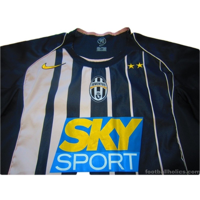 2004-05 Juventus Away Shirt
