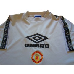 1997-98 Manchester United Training Shirt