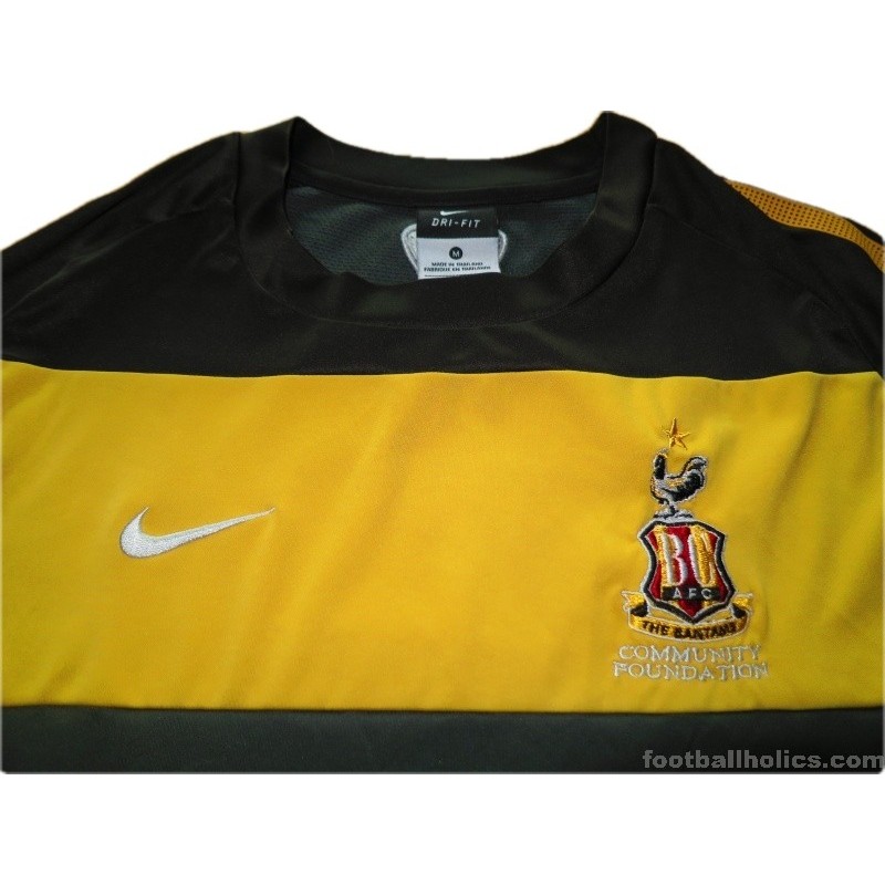 2011-12 Bradford City Player Issue Training Shirt