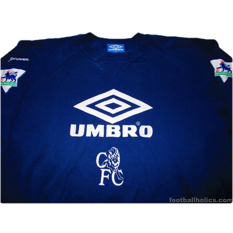 Chelsea discount umbro sweatshirt