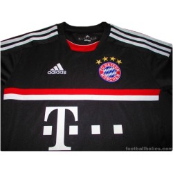 2011-12 Bayern Munich Schweinsteiger 31 Third Shirt