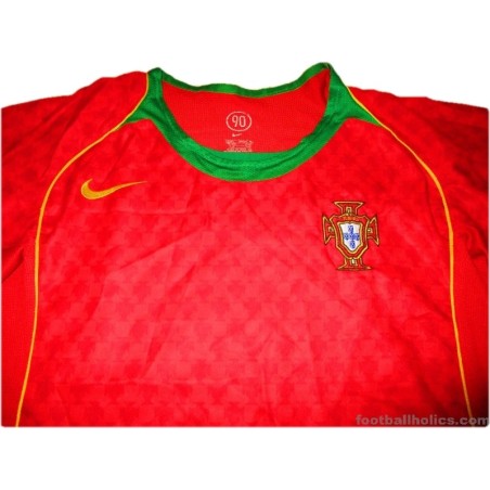 2004-06 Portugal Home Shirt