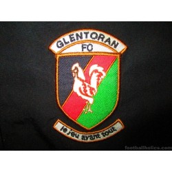 2010-11 Glentoran Home Shorts Match Worn Leeman #5