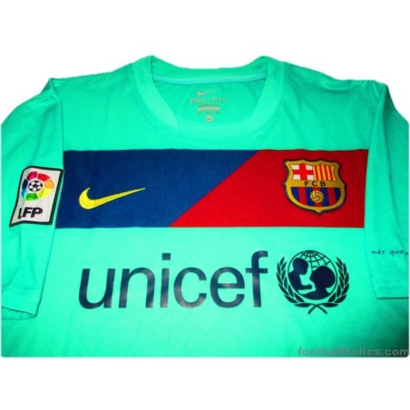 2010-11 Barcelona Away Shirt