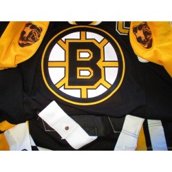Mitchell & Ness Boston Bruins Ray Borque #77 Vintage Replica Jersey