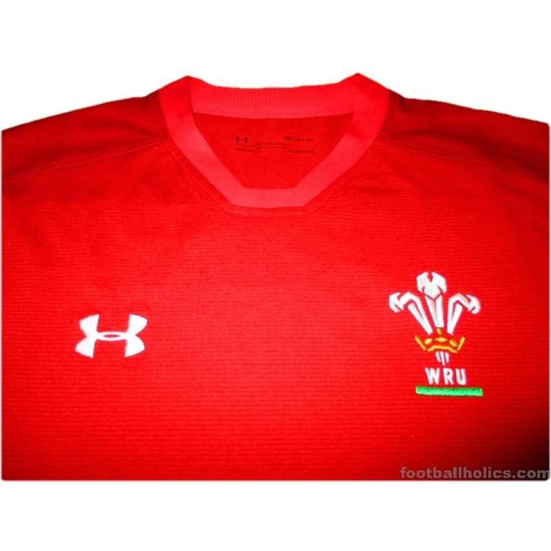 2017-19 Wales Rugby Under Armour Pro Training Shirt