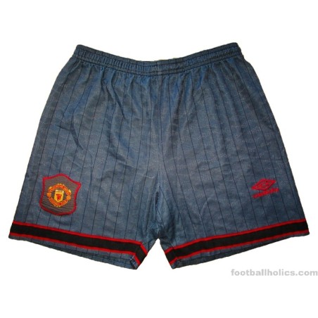 1995-96 Manchester United Umbro Away Shorts